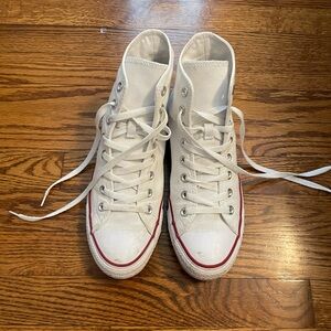 Converse Women’s Size 11/Men’s Size 9 Classic High Tops